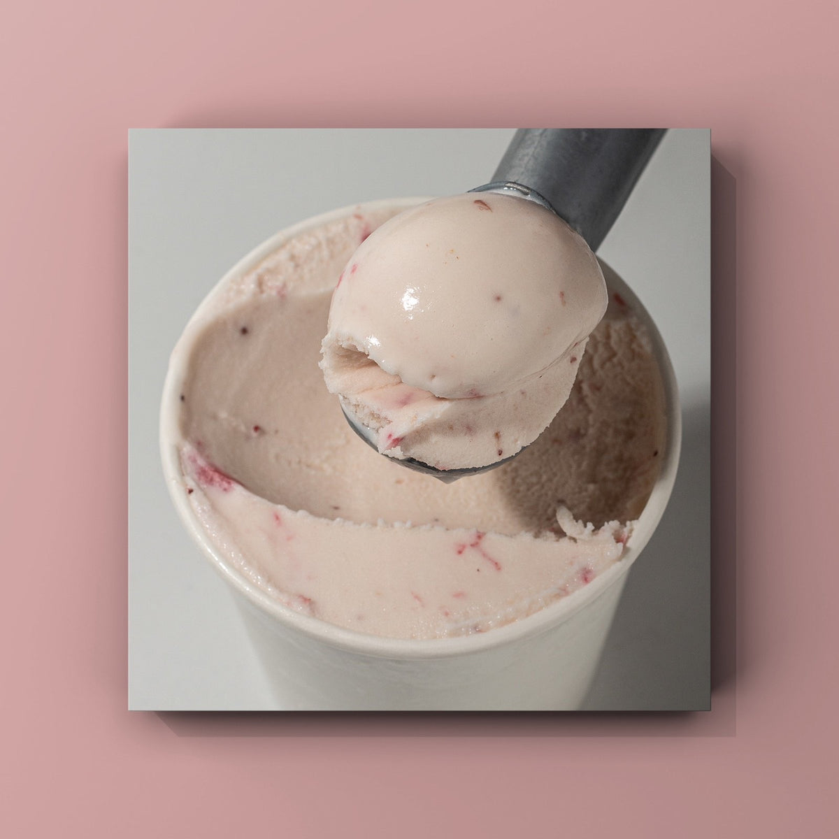 Strawberries & Cream (120 ml)